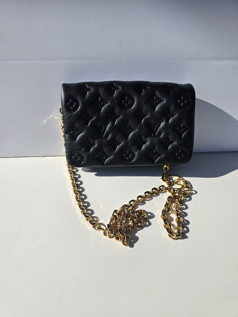 auth louis vuitton black monogram leather coussin pochette